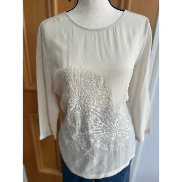 St. Emile Women’s 100% Silk Blouse Embroidered Front White Long Sleeve Size M - Picture 2 of 7